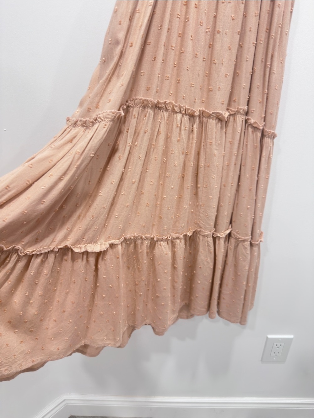 Sim & Sam Dusty Pink Swiss Dot Smocked Tiered Maxi Dress Size S⁠ - Picture 6 of 9